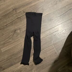NWOB SKIMS leggings above the knee - high waist size medium
